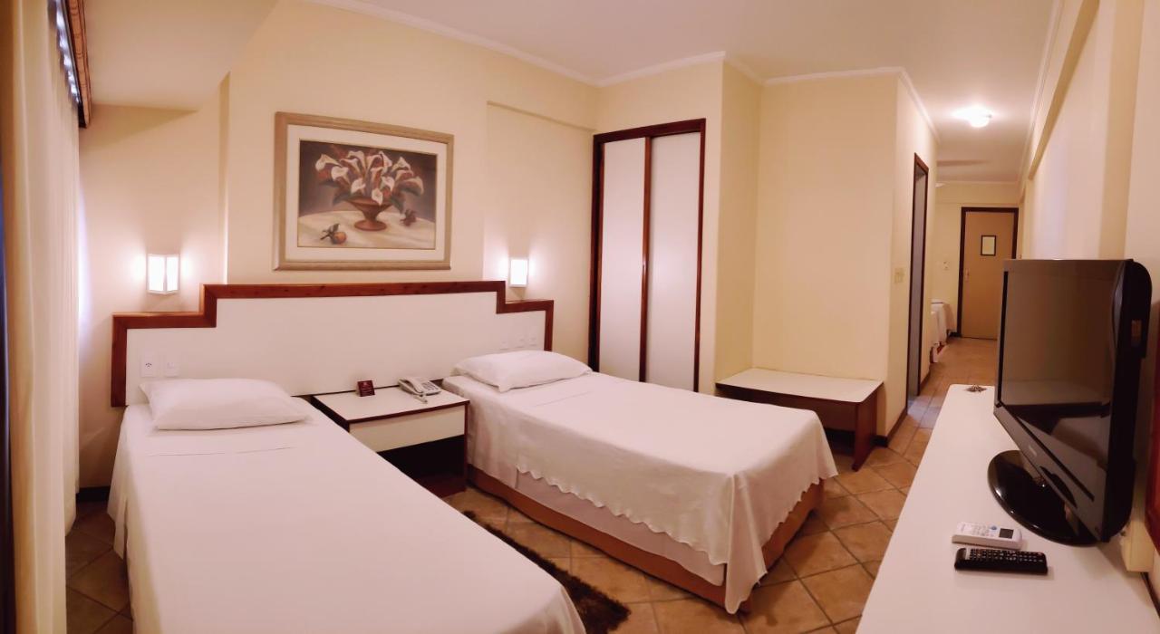 Lord Plaza Hotel Teixeira de Freitas Exterior foto